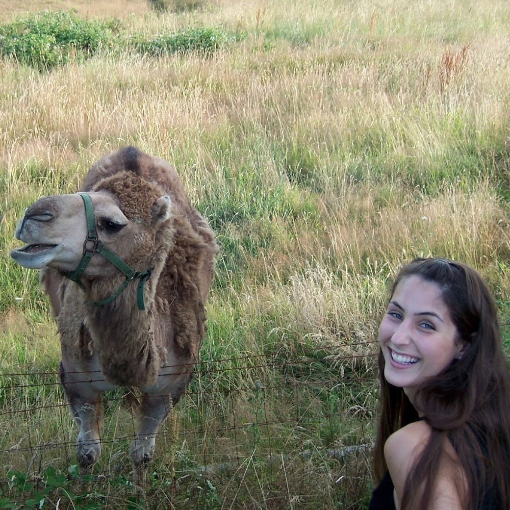 Meet your Posher, Emma